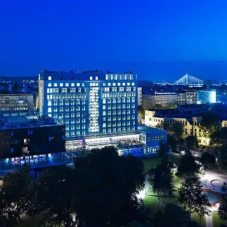 Metropol Palace, A Luxury Collection Hotel, Hotel 5*