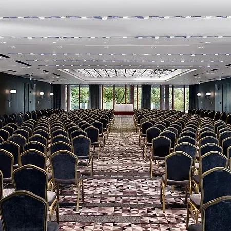 Metropol Palace, Hotel 5*