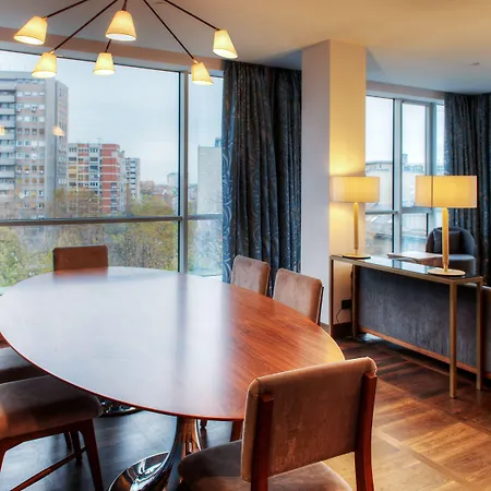 Metropol Palace, Hotel 5*