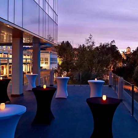 Metropol Palace, Belgrad