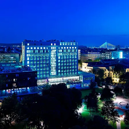 Metropol Palace, Hotel Belgrade