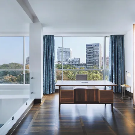 Metropol Palace, Belgrade