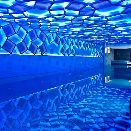 Hotel Metropol Palace, 5*