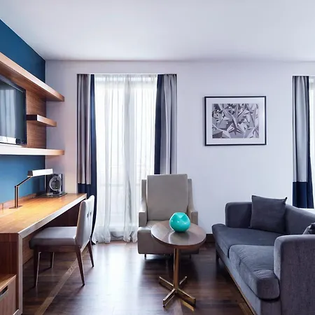 Metropol Palace, Hotel 5*