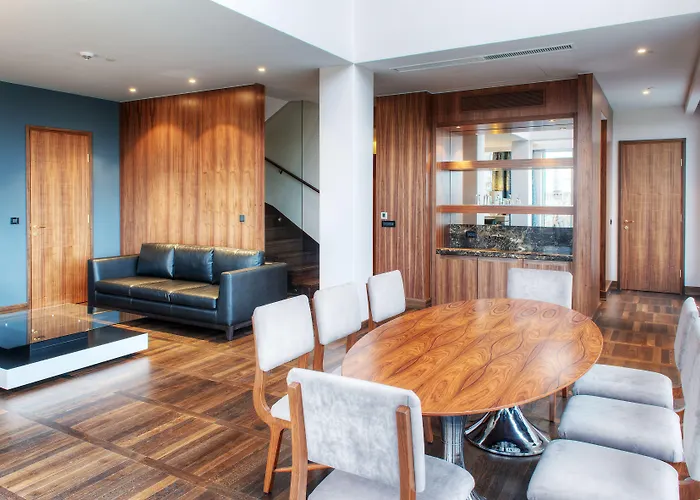 Metropol Palace, Hotel Belgrade