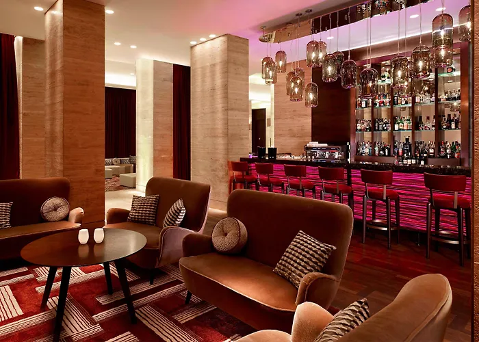 Metropol Palace, Hotel 5*