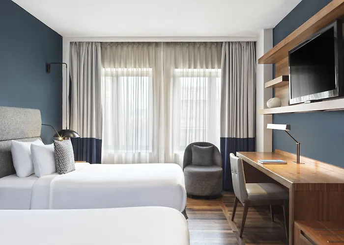 Metropol Palace, Belgrade