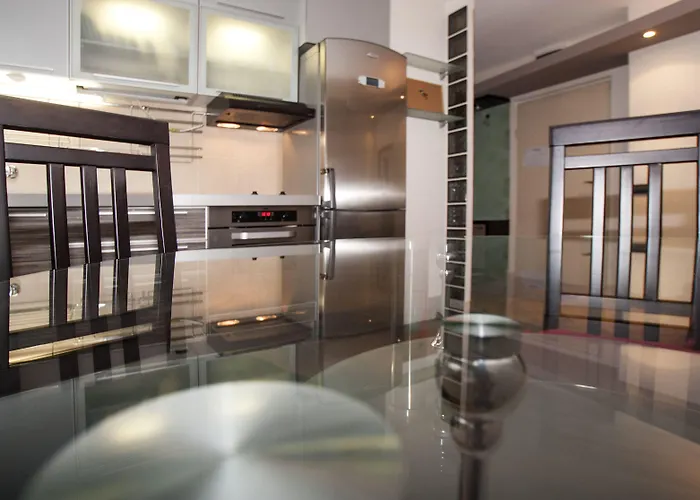 Metropol Palace, Belgrade