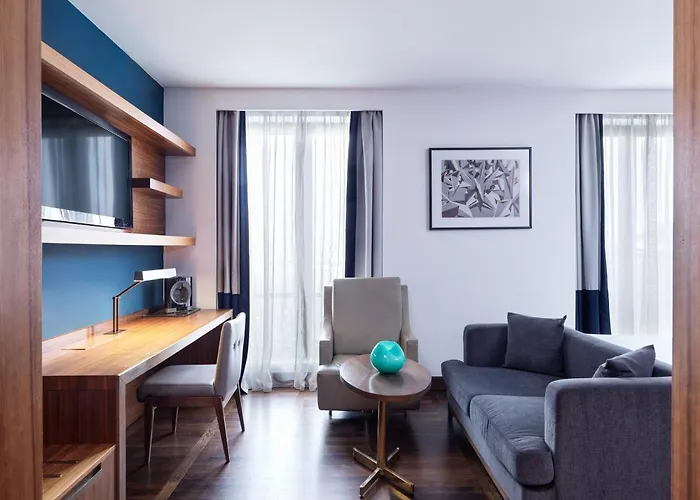 Metropol Palace, Szálloda 5*